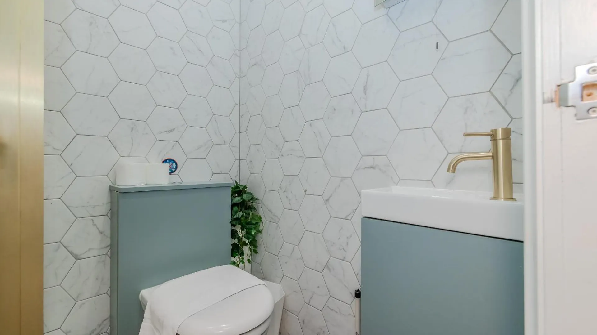 Apartment Modern 2 Bed Flat In Vibrant Kemptown Brighton United Kingdom